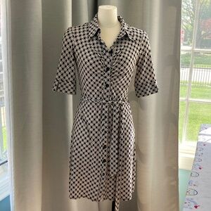Sz 4 Laundry Shelli Segal Button Front Stretch Dress